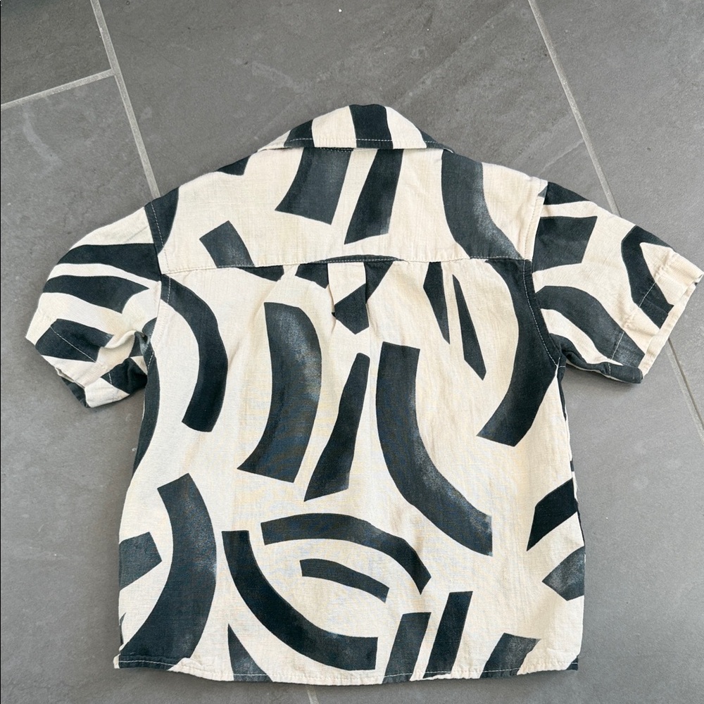 Zara Monochrome Patterned Shirt - Picture 4 of 7